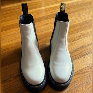 Dr. Martens Platform Quad Chelsea Boot